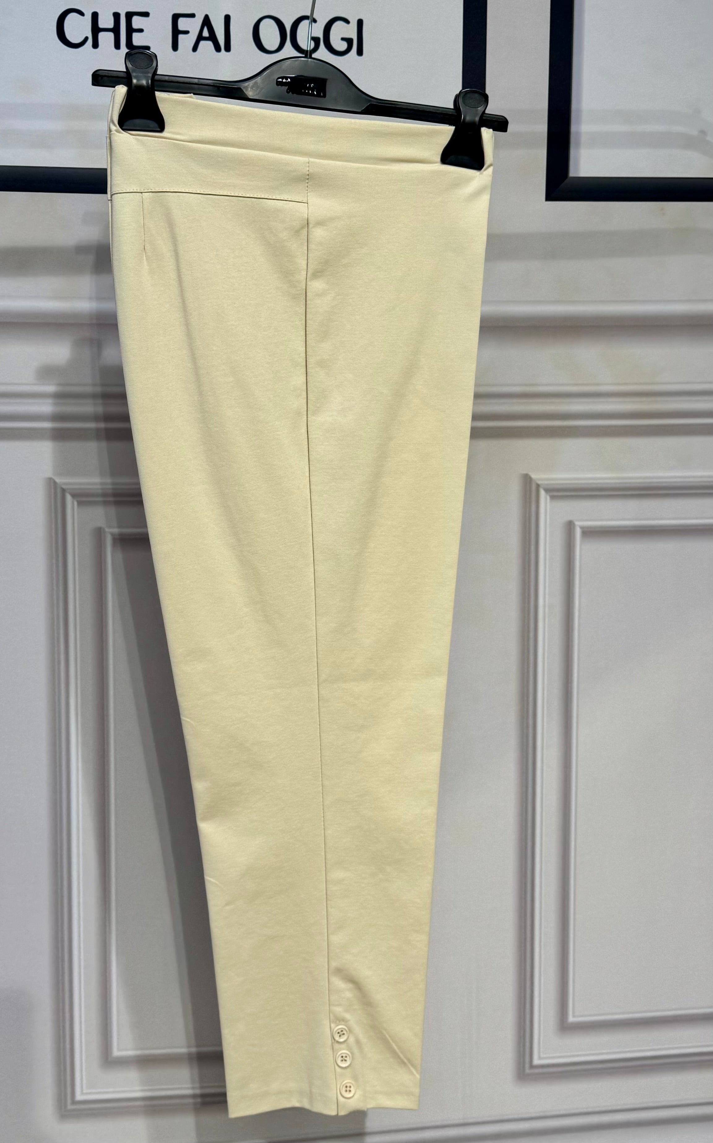 Pantaloni cosciasecca Primavera Bottoncini