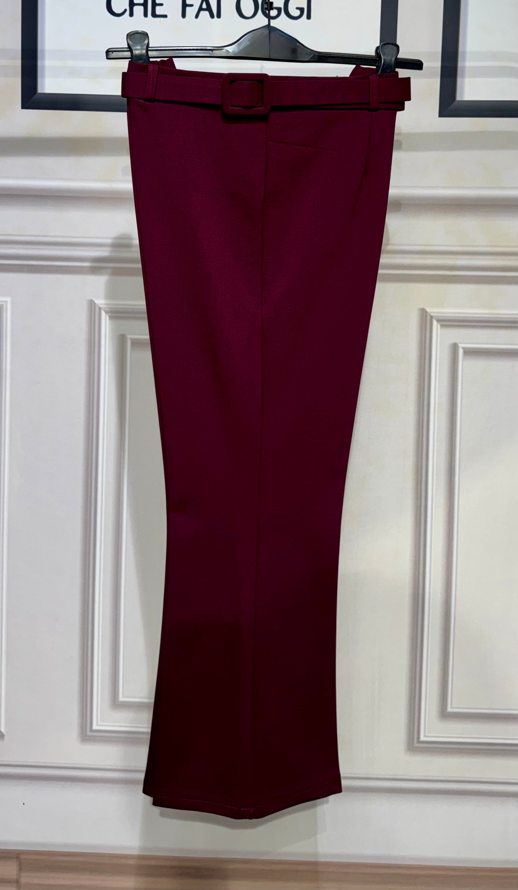 Pantaloni cosciasecca zampa e cinta