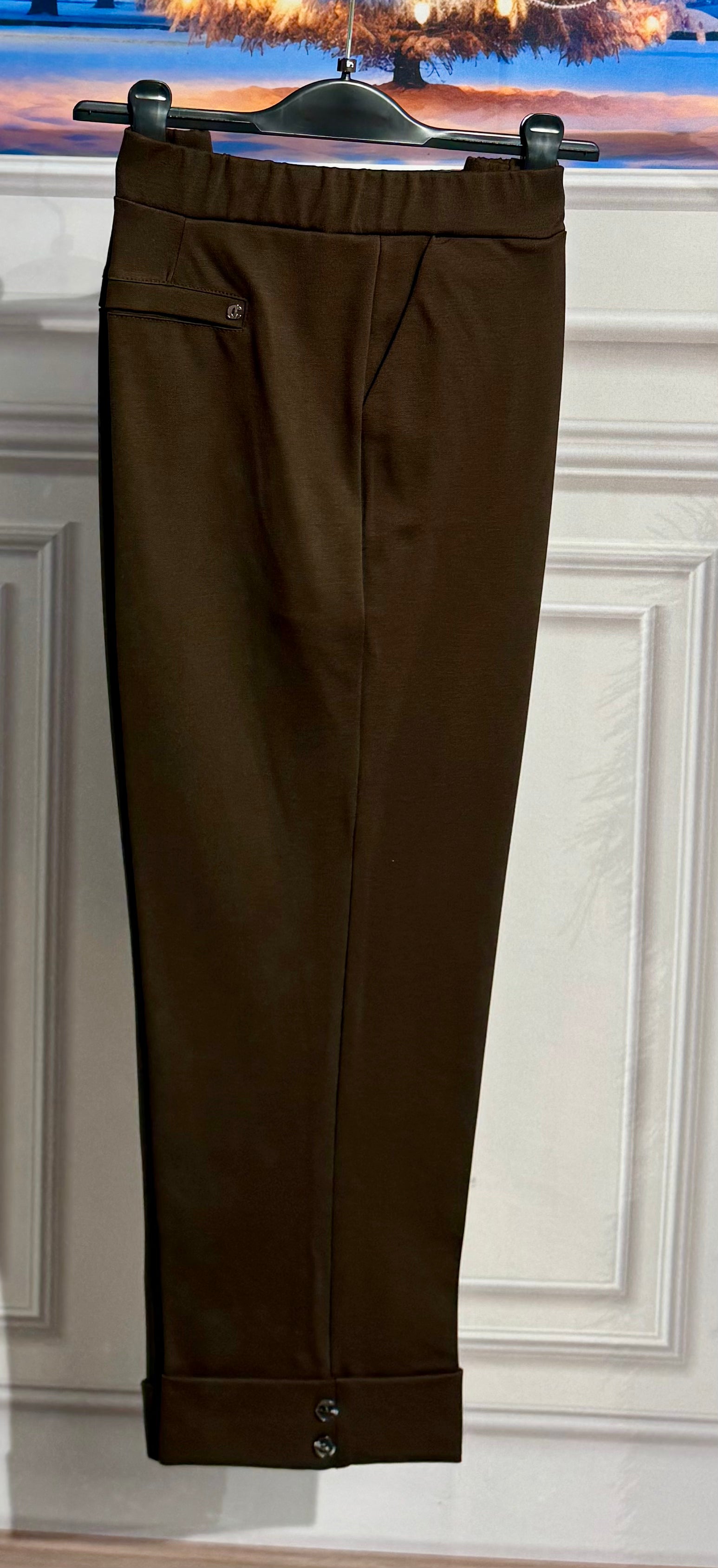 Pantaloni cosciasecca piega e tasche