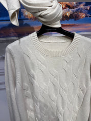 Maglione Elena con sciarpa