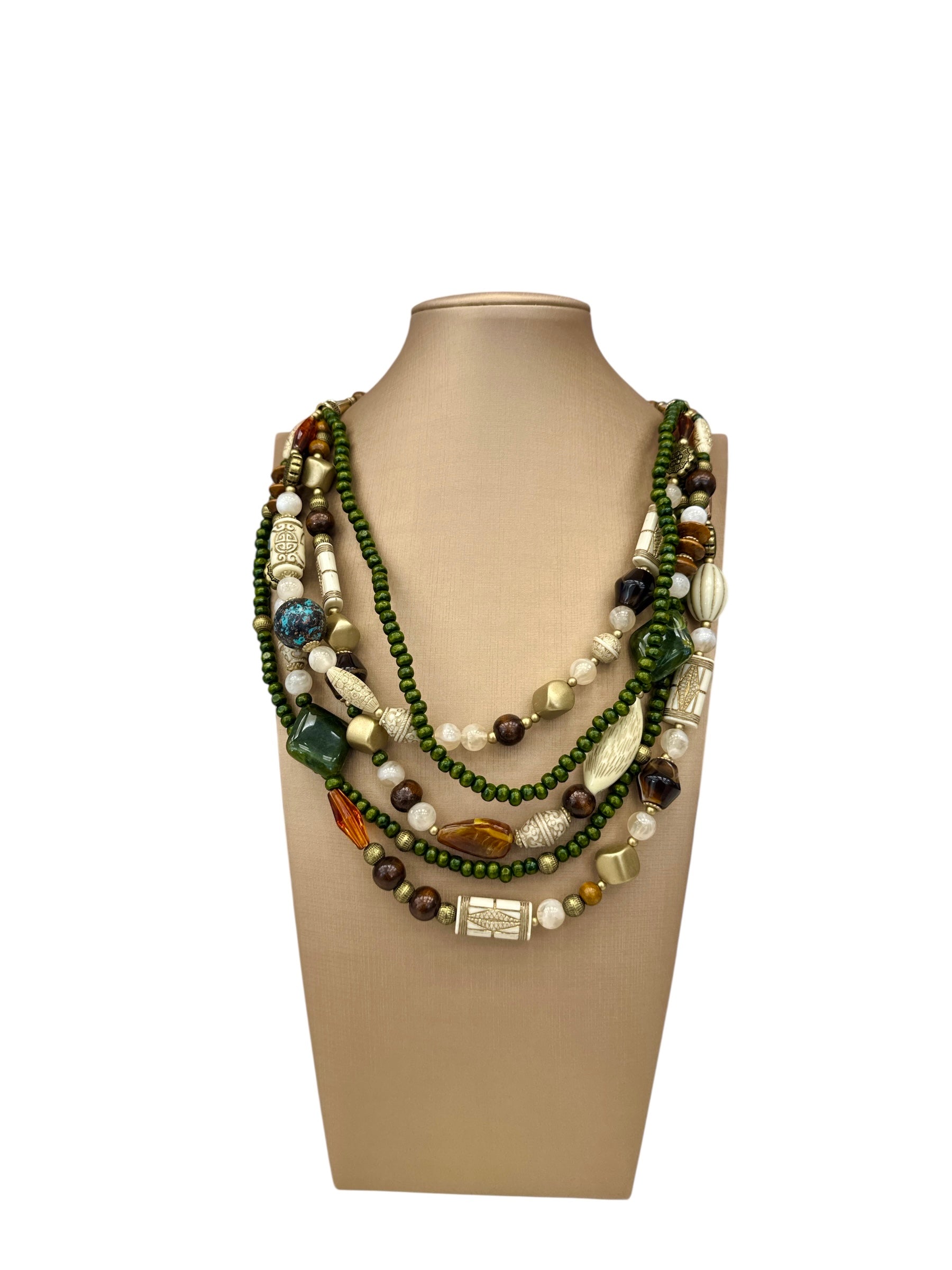 Collana etnica