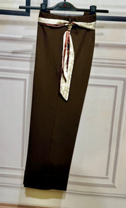 Pantaloni Cosciasecca con foulard