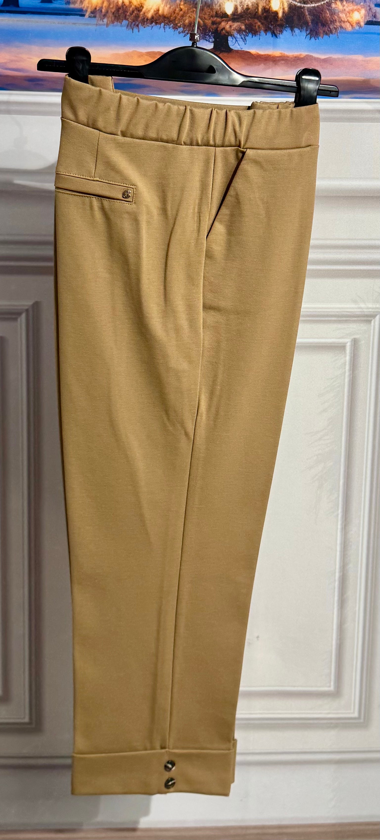 Pantaloni cosciasecca piega e tasche