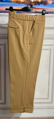 Pantaloni cosciasecca piega e tasche