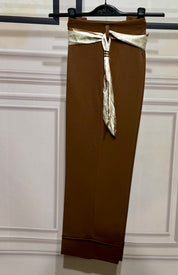 Pantaloni Cosciasecca con foulard