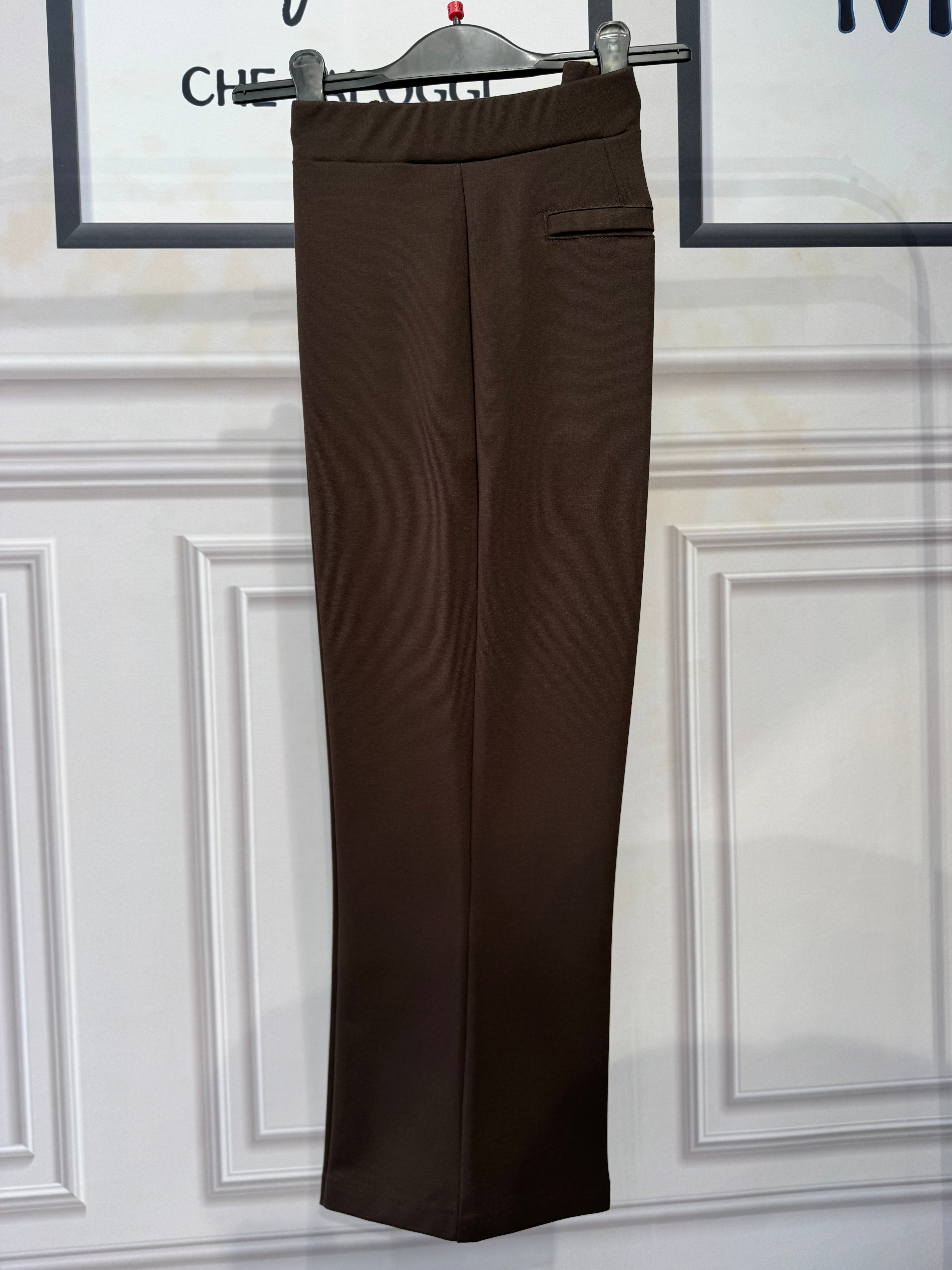 Pantaloni cosciasecca trombetta