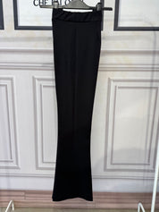 Pantaloni cosciasecca a zampa