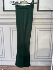 Pantaloni cosciasecca a zampa