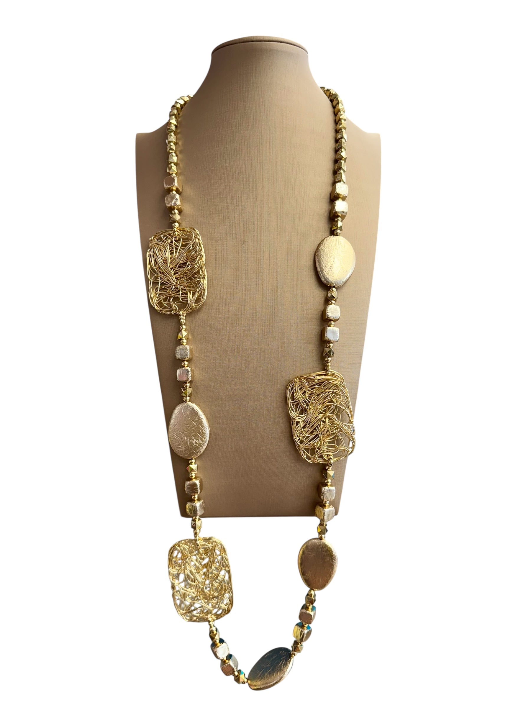 Collana lunga oro