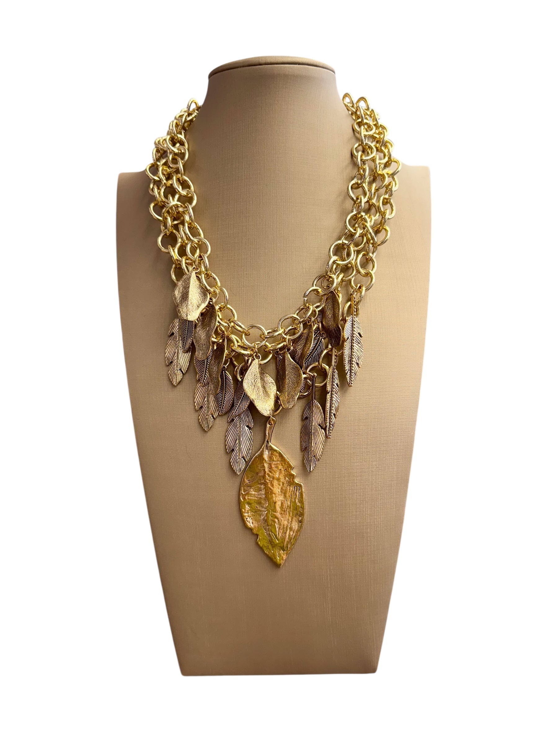 Collana multifilo foglie